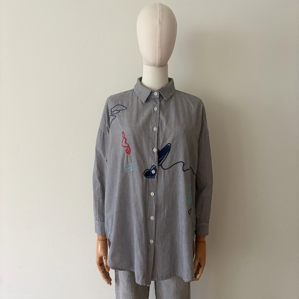 The CIEN Striped Oversized Embroidered Button Down Shirt Size XS